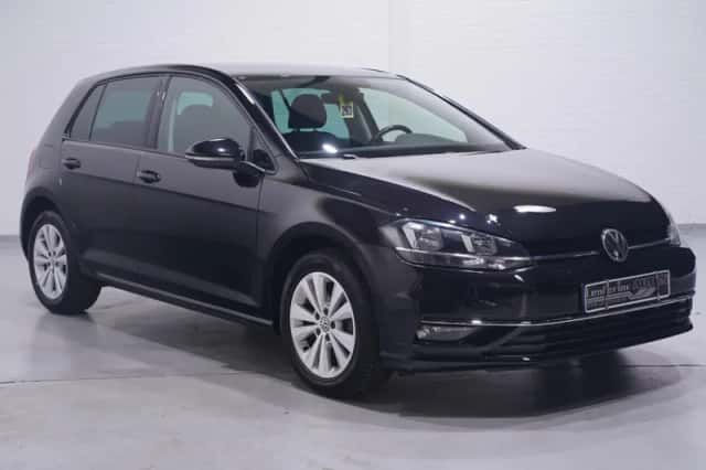 Volkswagen Golf (2019) thumbnail 4