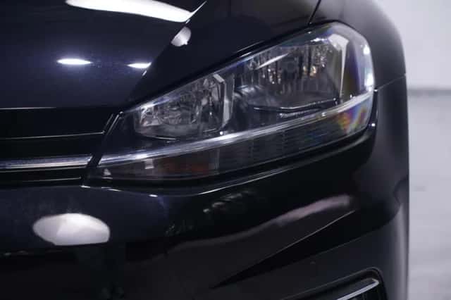 Volkswagen Golf (2019) thumbnail 5
