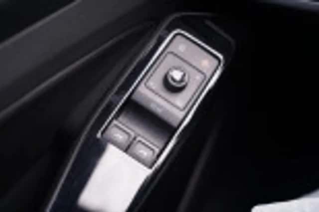 Volkswagen Id4 (2021) thumbnail 124