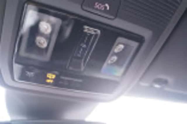 Volkswagen Id4 (2021) thumbnail 127