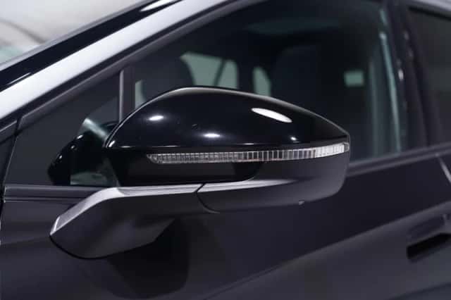 Volkswagen Id4 (2021) thumbnail 9