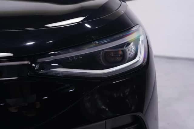 Volkswagen ID.4 (2024) thumbnail 5