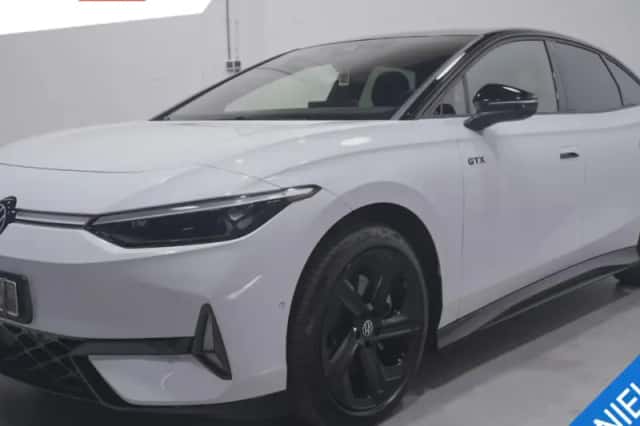Volkswagen ID.7 (2025) thumbnail 1