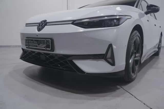Volkswagen ID.7 (2025) thumbnail 6
