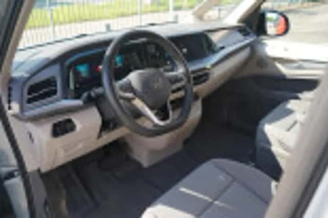 Volkswagen Multivan (2024) thumbnail 111