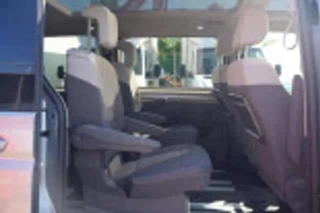 Volkswagen Multivan (2024) thumbnail 117