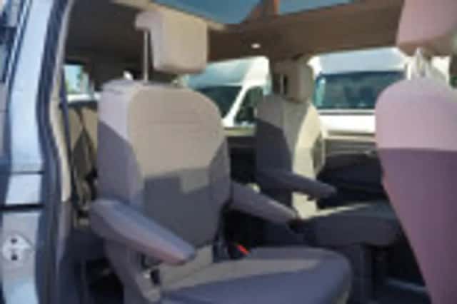 Volkswagen Multivan (2024) thumbnail 118
