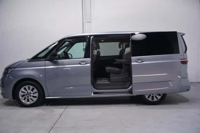 Volkswagen Multivan (2024) thumbnail 136