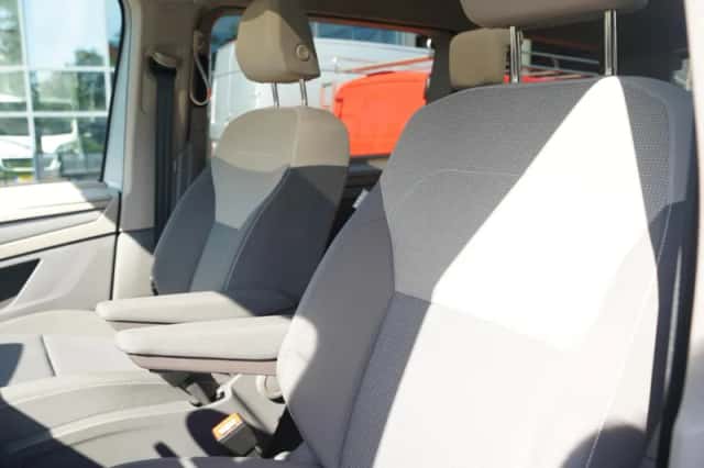Volkswagen Multivan (2024) thumbnail 174