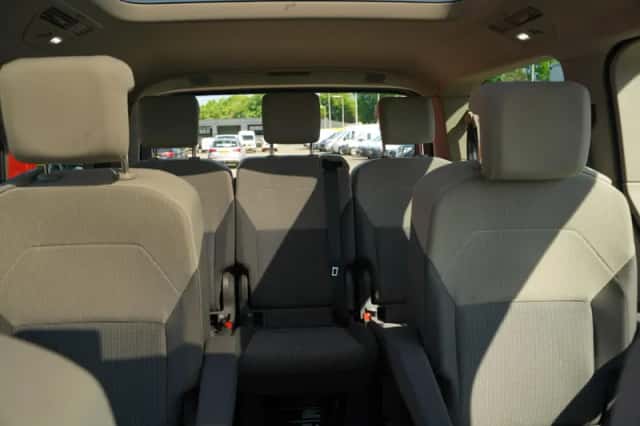 Volkswagen Multivan (2024) thumbnail 58