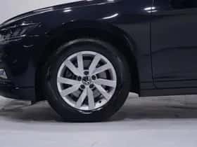 Volkswagen Passat (2022) thumbnail 108