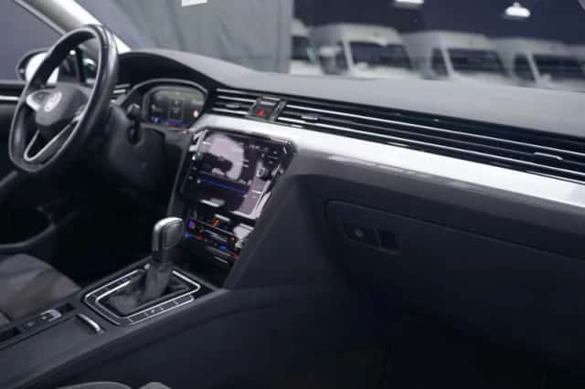Volkswagen Passat (2022) thumbnail 142