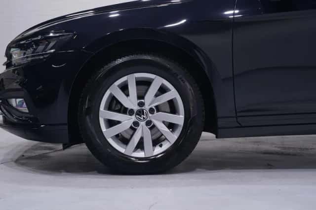 Volkswagen Passat (2022) thumbnail 150