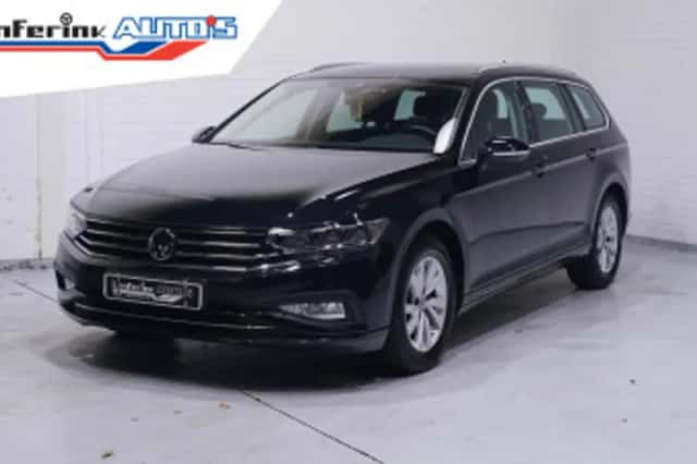 Volkswagen Passat (2022) thumbnail 154