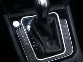 Volkswagen Passat (2022) thumbnail 29