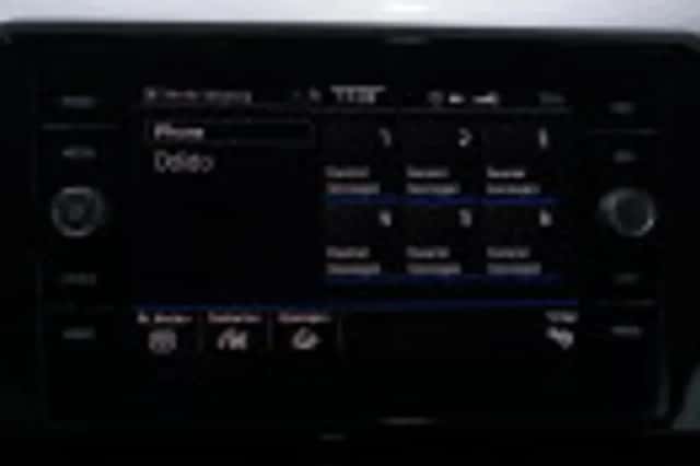 Volkswagen Passat (2022) thumbnail 87