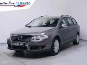 Volkswagen Passat (2008) thumbnail 108