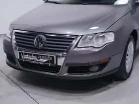 Volkswagen Passat (2008) thumbnail 13