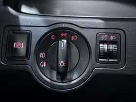 Volkswagen Passat (2008) thumbnail 25