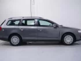Volkswagen Passat (2008) thumbnail 44