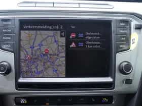 Volkswagen Passat (2017) thumbnail 34