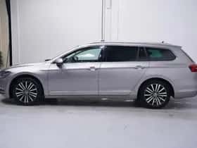 Volkswagen Passat (2017) thumbnail 5