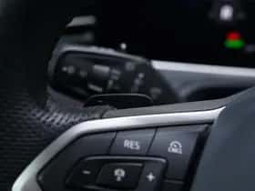 Volkswagen Passat (2025) thumbnail 28