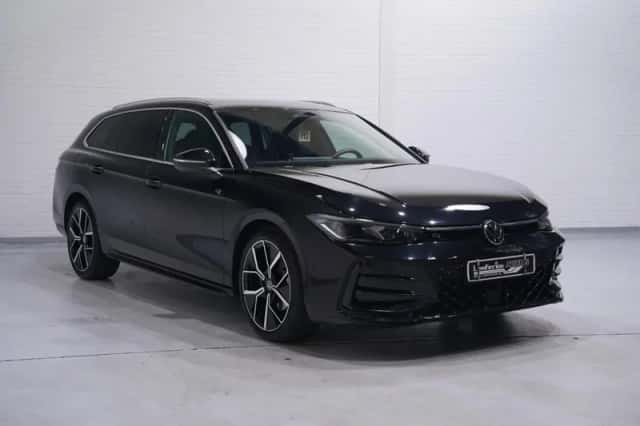 Volkswagen Passat (2025) thumbnail 4