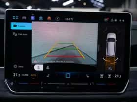 Volkswagen Passat (2025) thumbnail 44