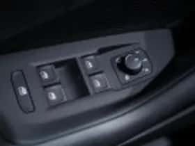 Volkswagen Passat (2025) thumbnail 86