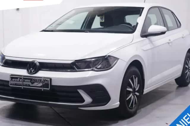 Volkswagen Polo (2022) thumbnail 1