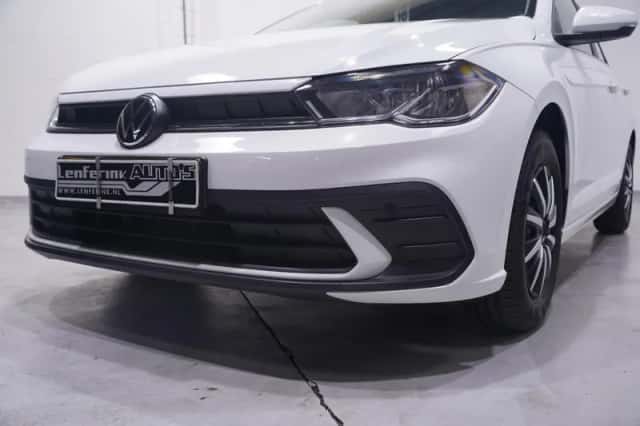 Volkswagen Polo (2022) thumbnail 6