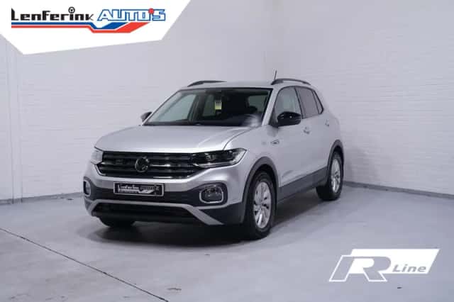 Volkswagen T-Cross (2021) thumbnail 2