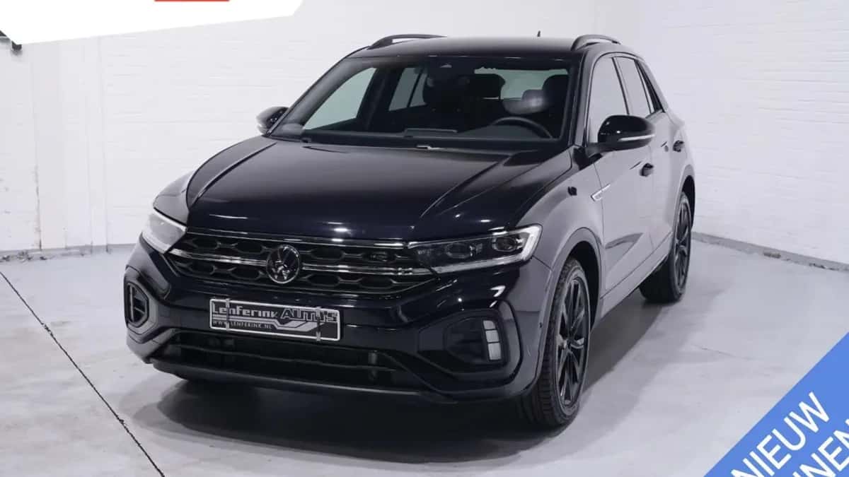 Volkswagen T Roc (2022) — foto 1