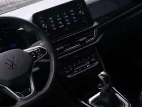 Volkswagen T Roc (2022) thumbnail 52