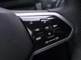 Volkswagen T Roc (2022) thumbnail 93