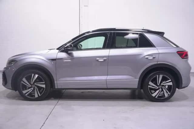 Volkswagen T-Roc (2025) thumbnail 5