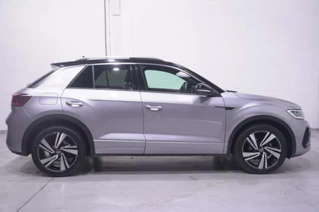 Volkswagen T-Roc (2025) thumbnail 6
