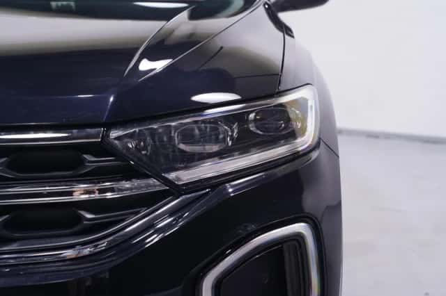Volkswagen T-Roc (2024) thumbnail 5