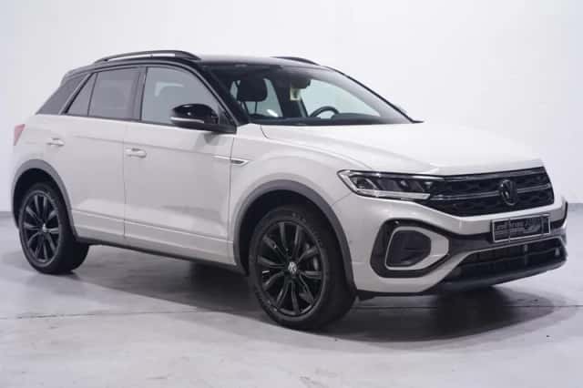 Volkswagen T-Roc (2024) thumbnail 4