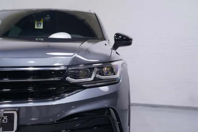 Volkswagen Tiguan (2023) thumbnail 12