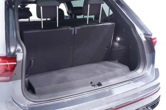 Volkswagen Tiguan (2023) thumbnail 114