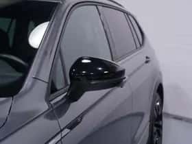 Volkswagen Tiguan (2023) thumbnail 13