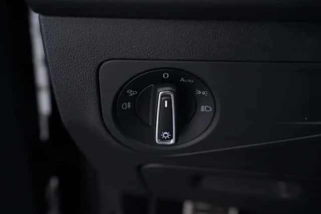 Volkswagen Tiguan (2023) thumbnail 124