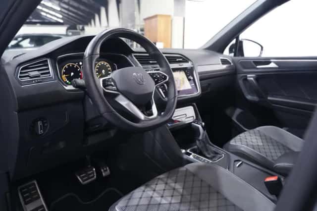 Volkswagen Tiguan (2023) thumbnail 136