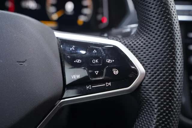 Volkswagen Tiguan (2023) thumbnail 22