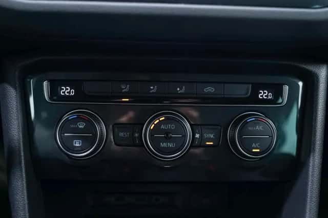 Volkswagen Tiguan (2020) thumbnail 144