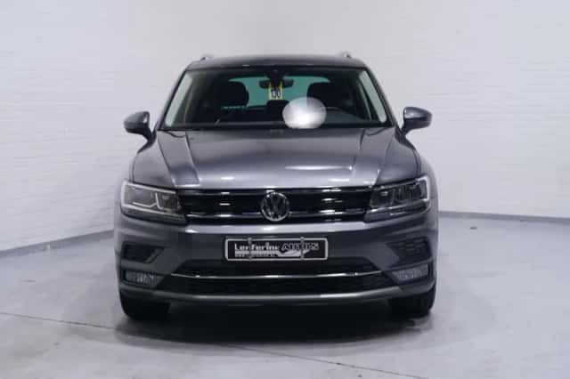 Volkswagen Tiguan (2020) thumbnail 3