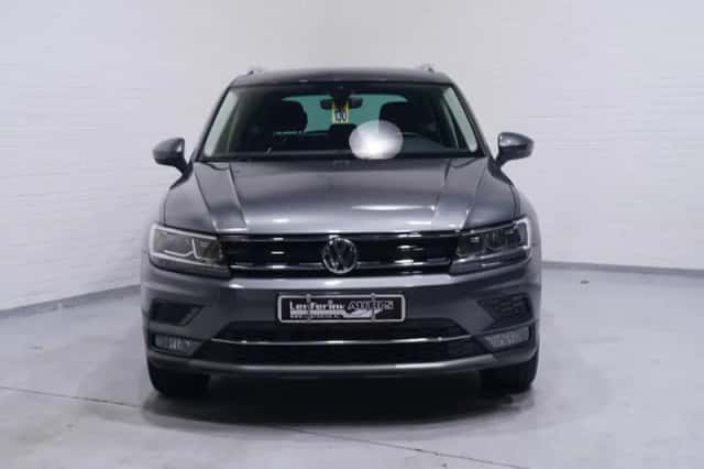 Volkswagen Tiguan (2020) thumbnail 3