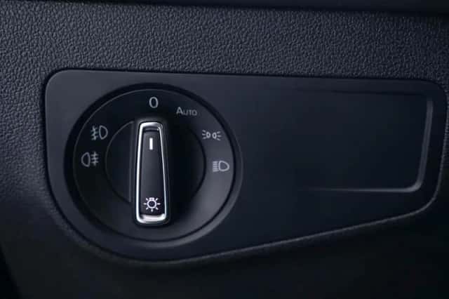 Volkswagen Tiguan (2020) thumbnail 28
